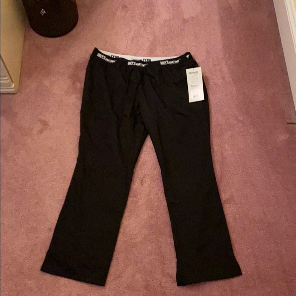 Black scrub pants